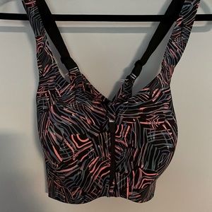 Knix Catalyst Front Zip Sports Bra NWT